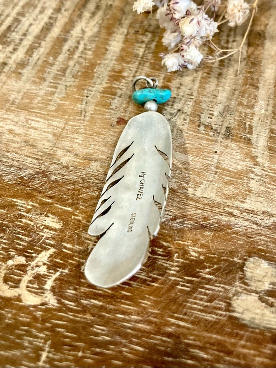 Vintage Sterling Silver HJ Chavez Signed Feather Pendant with Turquoise Accent - Picture 8 of 12